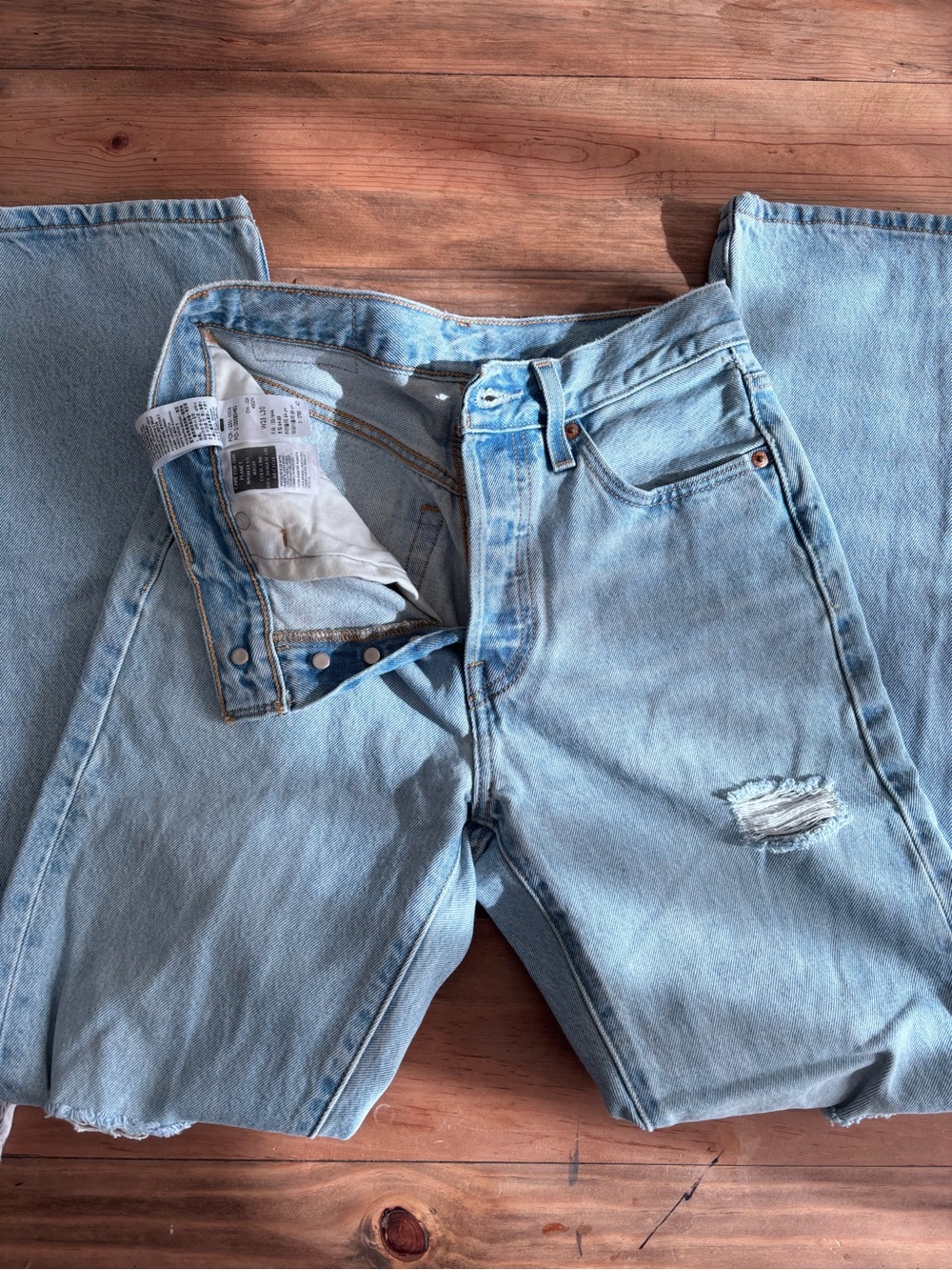 Levi jeans